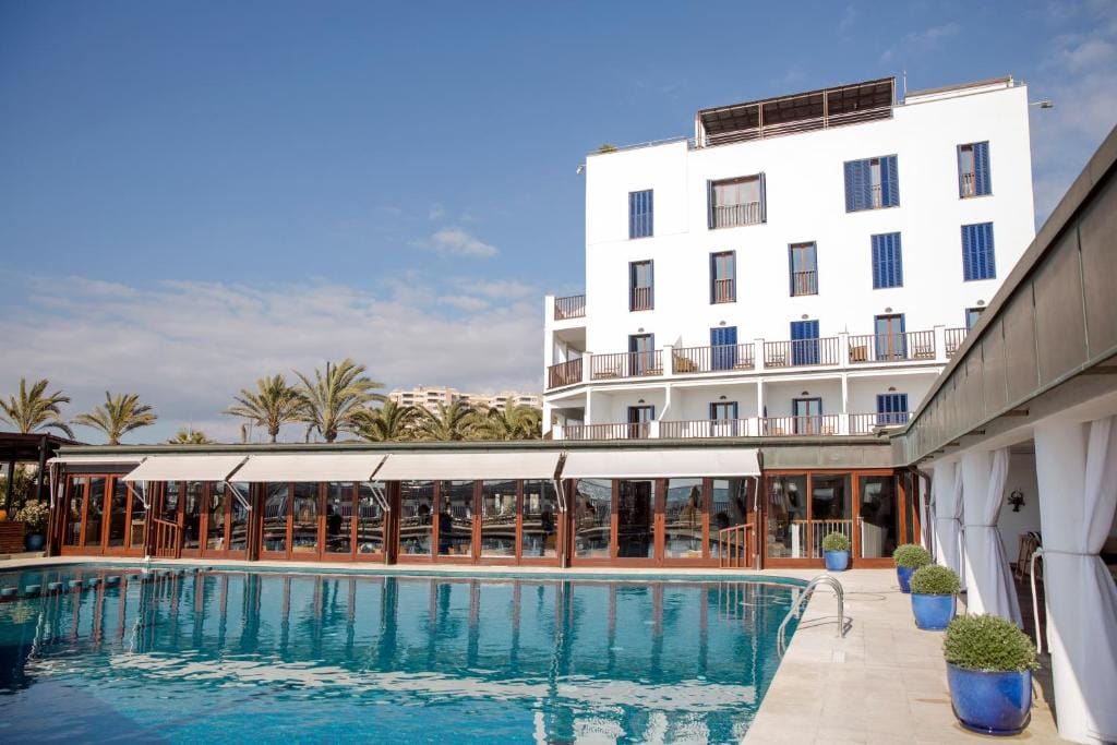 Portixol Hotel & Restaurant — 4