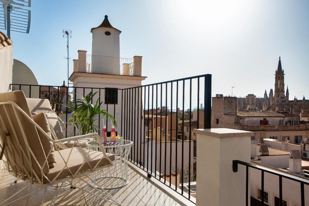 Samaritana Suites — 2